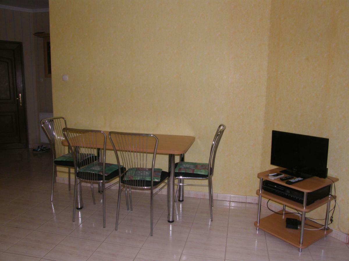 Park Setany Apartman Balatonlelle Exterior photo